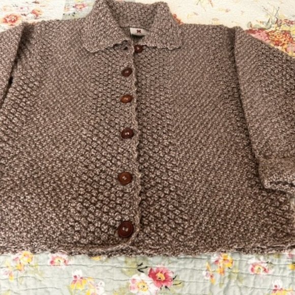 Woman's Irish Wool Sweater - Picture 1 of 4